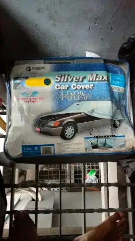 Cover mobil & Set Peralatan