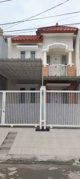 Disewakan rumah tinggal di cluster taman puspa harapam indah bekasi