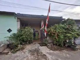 Dijual Rumah Siap Huni di Taman Alamanda 2 Mustika Jaya