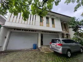 Rumah 2 lantai Pusat Kota Sejuk Strategis siap huni Sayap Jl Supratman
