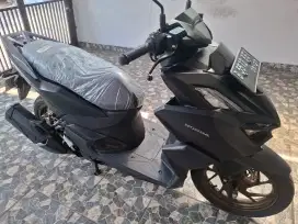 Km 7rb keyless ABS, honda vario 160 CBS iss 2022 bln 3 pajak panjang.