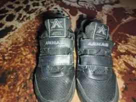 Sepatu sekolah anak Tk/ Sd