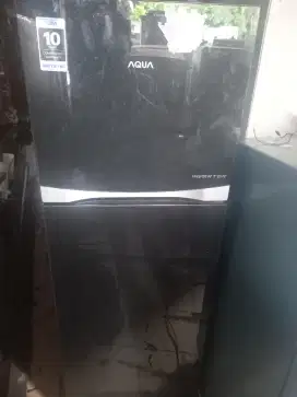 Dijual kulkas Aqua 2 pintu normal siap pakai
