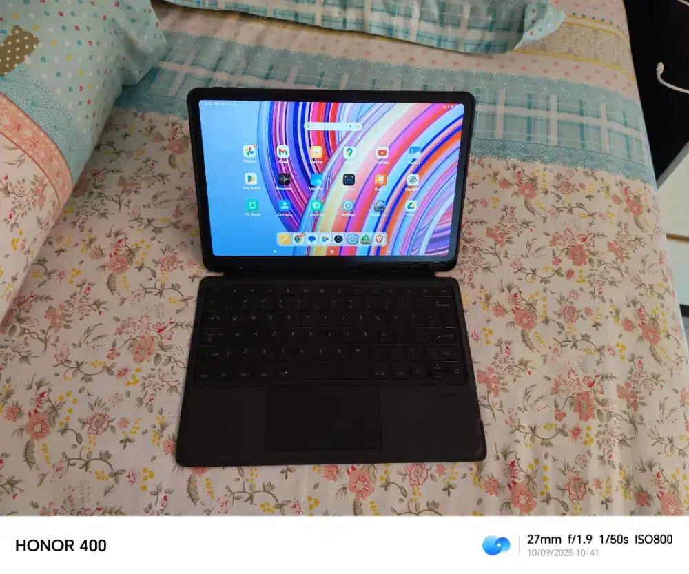 Xiaomi redmi pad + keyboard (harga pas)