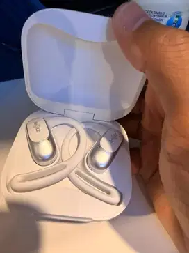 Shokz open air,lengkap,jarang pake dari beli