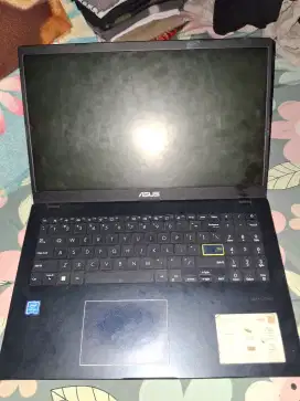 Laptop asus E510MA