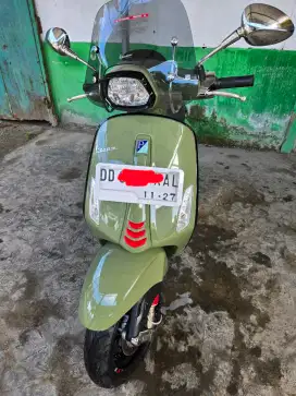 Jual Vespa Sprint IGET ABS AT Tahun 2022 Akhir Harga