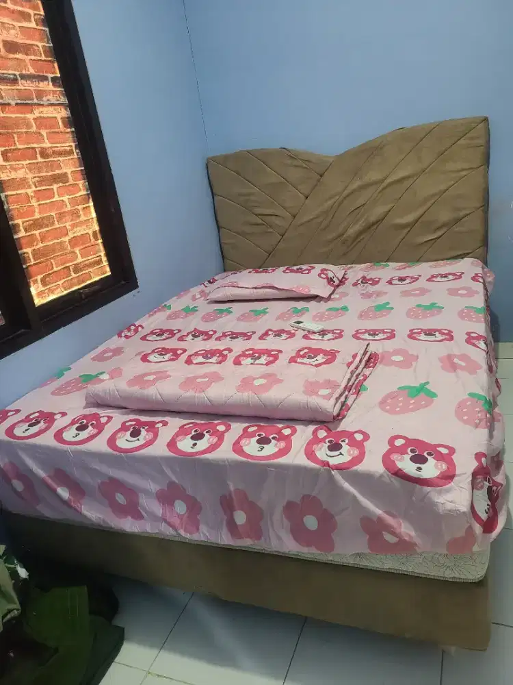 Dijual kasur+ dipan merk comforta