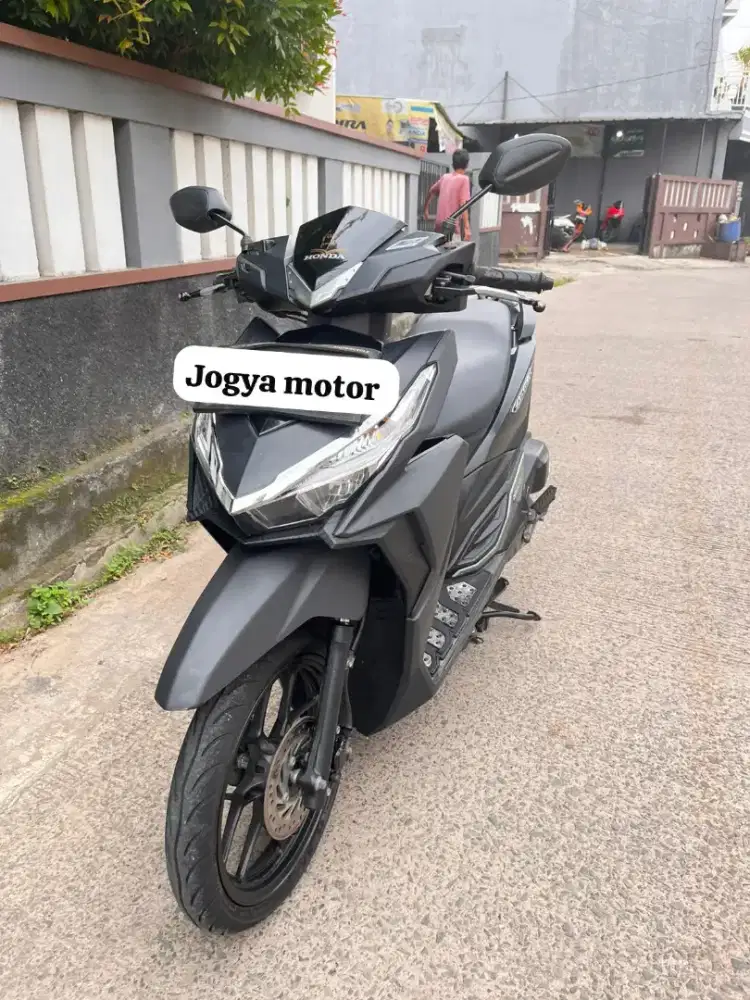 [ harga bersahabat ] honda vario 150 iss th 2015