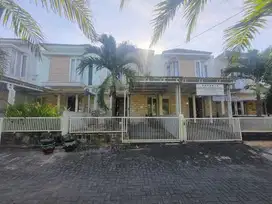 RUMAH DI KELURAHAN DRANCANG, MENGANTI GRESIK