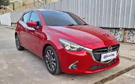 DP MURAH Mazda 2 1.5 R Bensin-AT 2017 Merah C9SNA