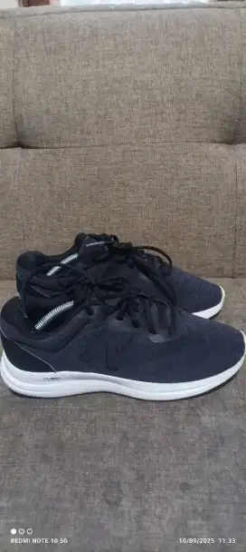 NewBalance 430 size 37