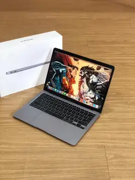 MacBook Air 2020 M1, 13 inch, 8/256