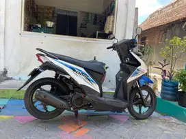 Beat Fi 2016 ESP Biru Putih