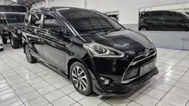 Toyota Sienta Q at th.2016 hitam