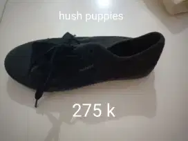 Sepatu dan jaket