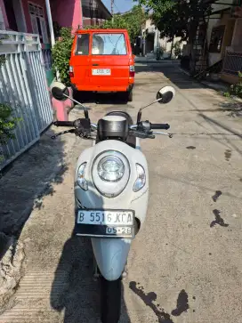Scoopy Prastige 2023