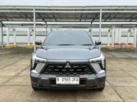 (Low km) Mitsubishi Xforce 1.5 AT. Ultimade thn 2023. Abu abu. Perfect