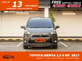TOYOTA SIENTA 1.5 V MANUAL