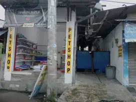 Dikontrakkan tempat usaha/toko