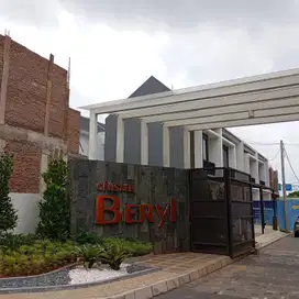 Rumah BARU Beryl REGENSI MELATI MAS, Rumah 1 M-an , 2 lantai