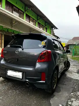Toyota Yaris 2012 Bensin