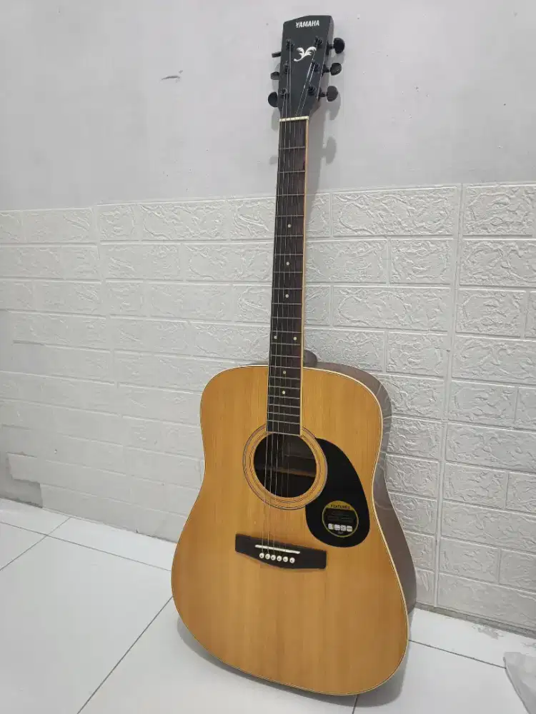 Gitar Akustik Elektrik Yamaha F310 Equalizer