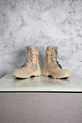 Supplier sepatu boots gunung Kebomas