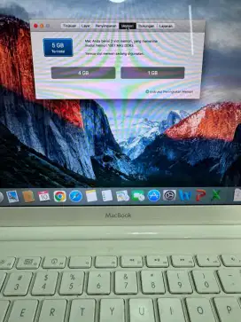 Macbook Pro (13inc, Late 2009)
intel core 2 duo. Ram 5gb