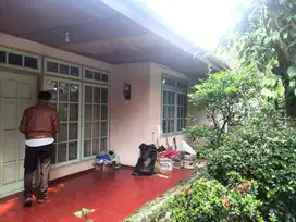 DIJUAL Rumah Tua Pinggir Jalan Raya Sarijadi, Sukamanah