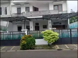 RUMAH ISTIMEWA !! KOMPLEK BILLYMOON Pondok Kelapa