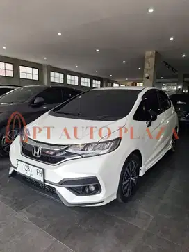 HONDA JAZZ RS AT 2020 PUTIH