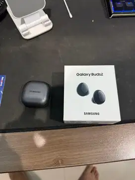 Samsung Galaxy buds 2.