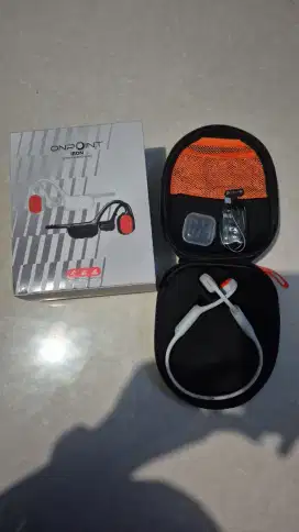 ONPOINT Iron Open Ear Bone Conduction

Headphone