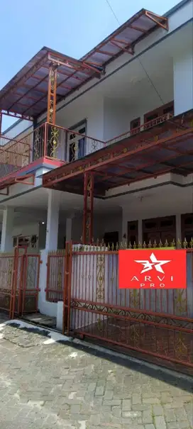 Rumah 2 Lantai di Komplek Duren Sawit Jakarta Timur