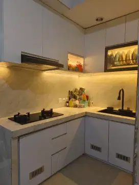 Rumah dua lantai lokasi Hook depan belakang samping taman