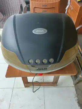 Book Givi Besar buat Tiger