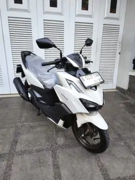 Bissmillah dijual motor Honda Vario 160cc 2024 istimewa