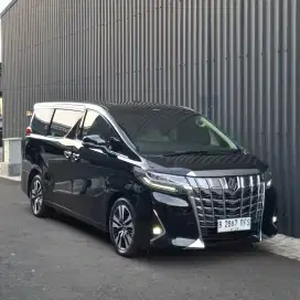 Toyota Alphard G 2.5 AT. Tahun 2020. Hitam. Low km. Perfect cond