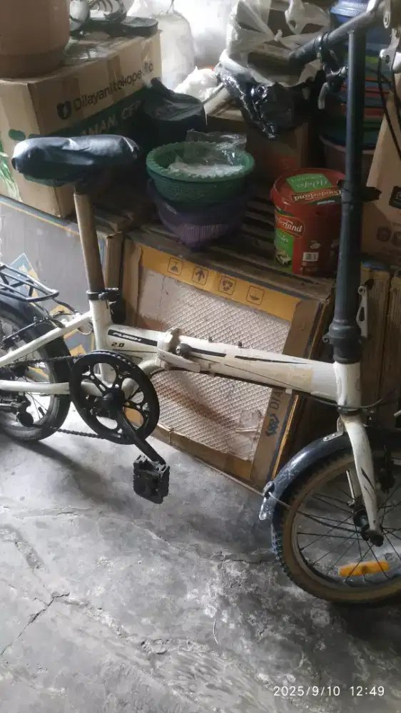 Sepeda lipat mini 16 folding