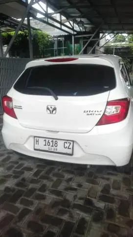 Honda Brio Satya 1.2 E CVT