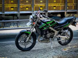 Kawasaki ninja 150 R 2015