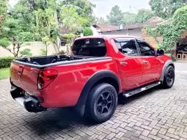 Strada triton Exceed 2010 AT