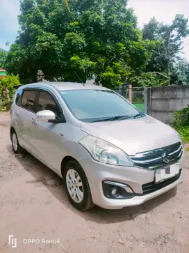 Ertiga hybrid solar