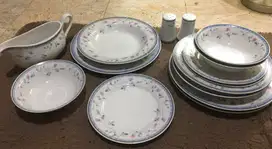Peralatan makan Keramik - Preloved