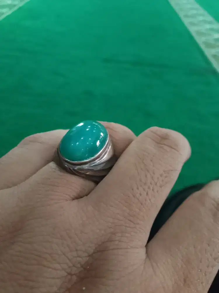Batu hijau estimasi dari Garut, ring perak