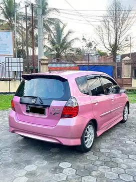 Honda Jazz VTEC Manual 2008 warna Pink (barang langka)