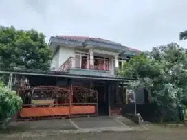 Rumah besar Baranangsiang Indah BSI