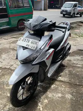 Vario 125 thn 2018