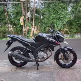 Vixion KS 2013 -Hitam Lengkap Bagus